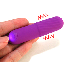 ���ä��Ⱦ��ܥǥ�����ư����������ޤ����ӥå��ꤹ�뿶ư�ˡ��ä����Ť�����